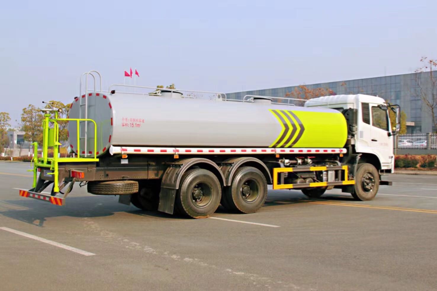 東風(fēng)天錦后雙橋灑水車18立方