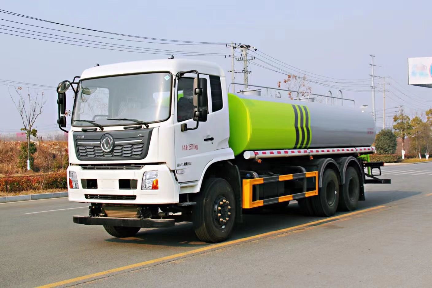 東風(fēng)天錦后雙橋灑水車18立方