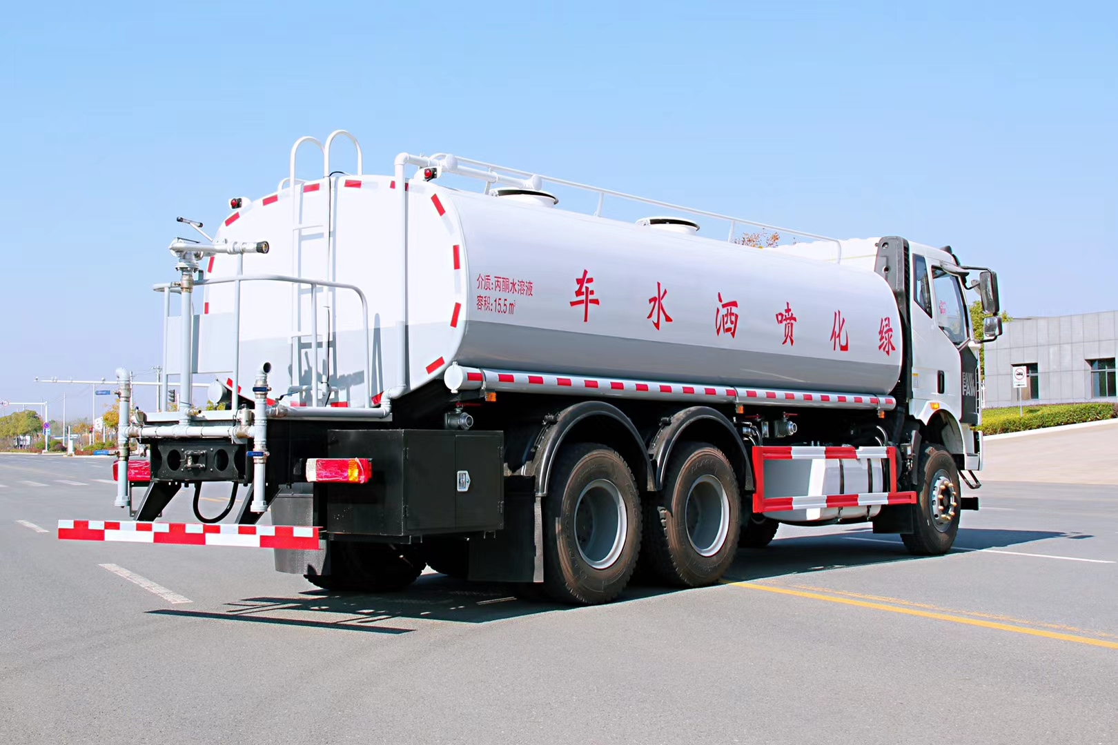 解放J6后雙橋?yàn)⑺?0立方