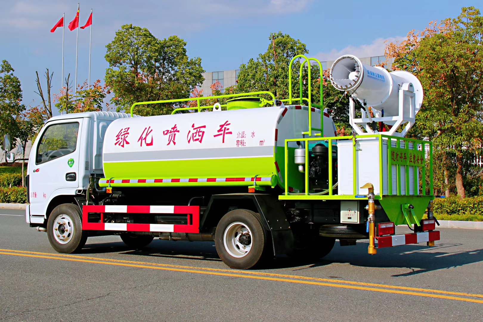 東風(fēng)多利卡D6綠化噴灑車4立方