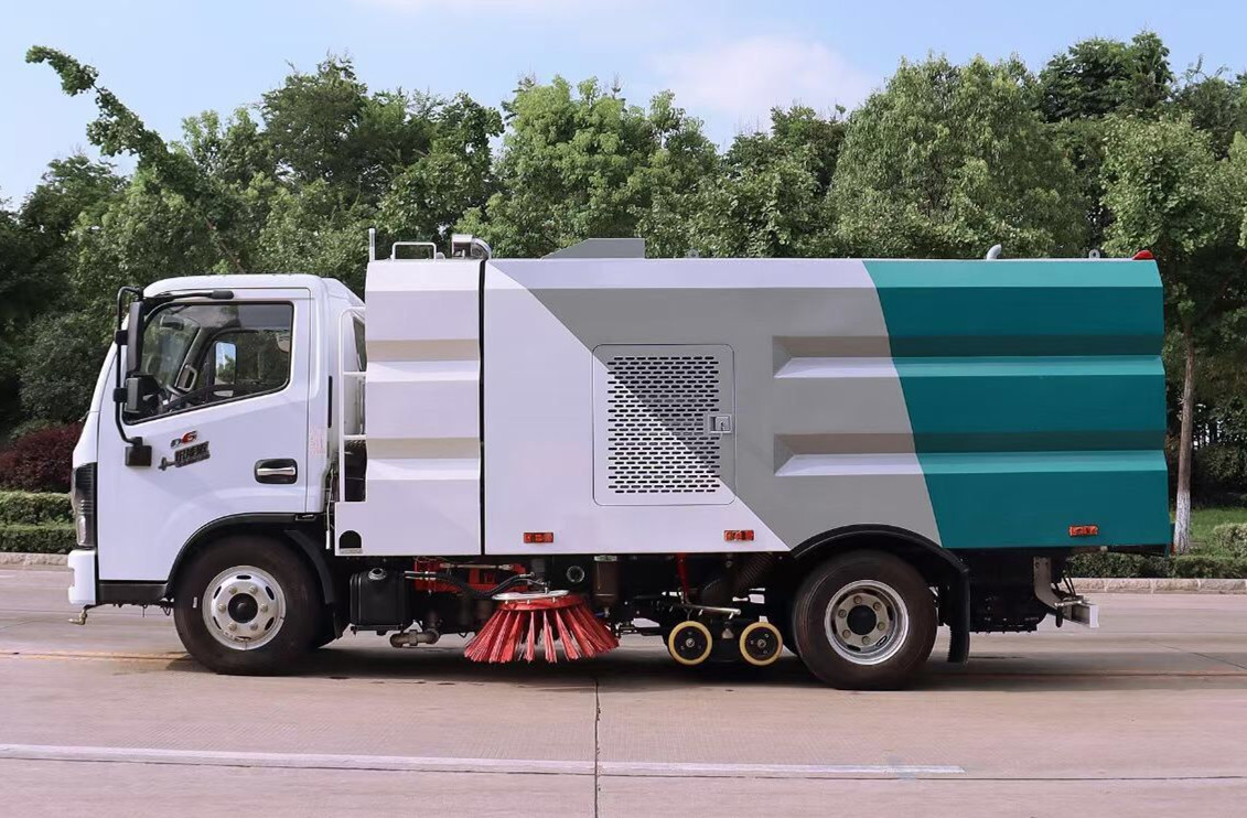 國(guó)六-東風(fēng)多利卡D6洗掃車3+3方