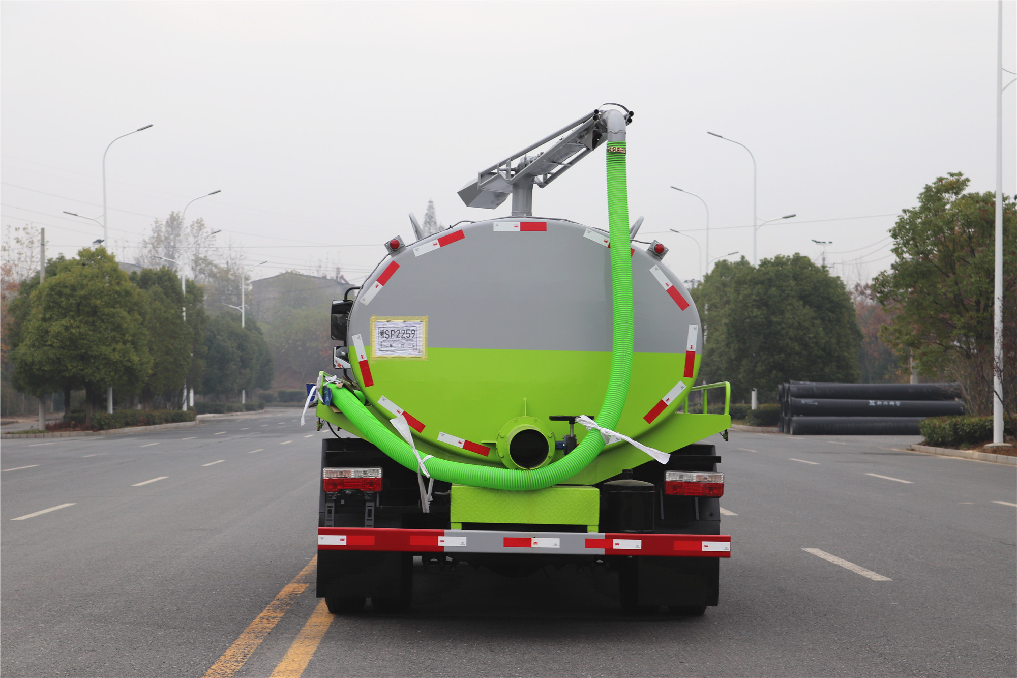 東風(fēng)多利卡D7吸糞車10方 東風(fēng)多利卡D7吸糞車10方