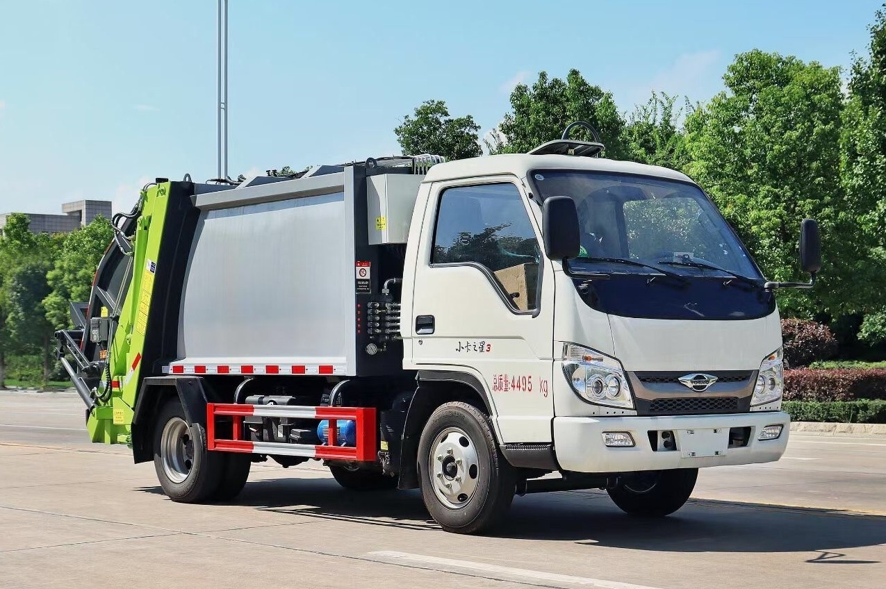 福田時(shí)代小卡之星3壓縮式垃圾車(chē)4方