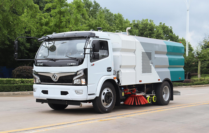 國六-東風(fēng)福瑞卡4+4方洗掃車