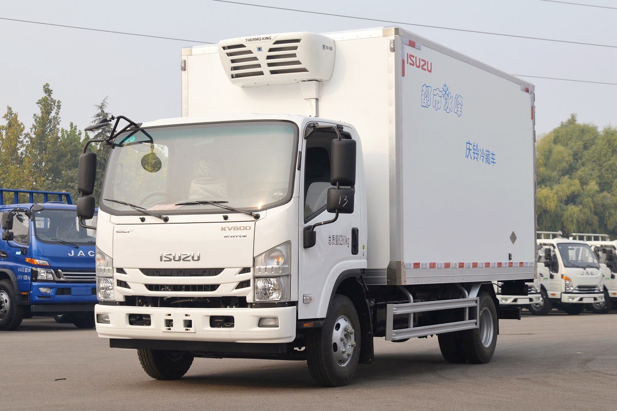 慶鈴五十鈴KV600冷藏車4.1米