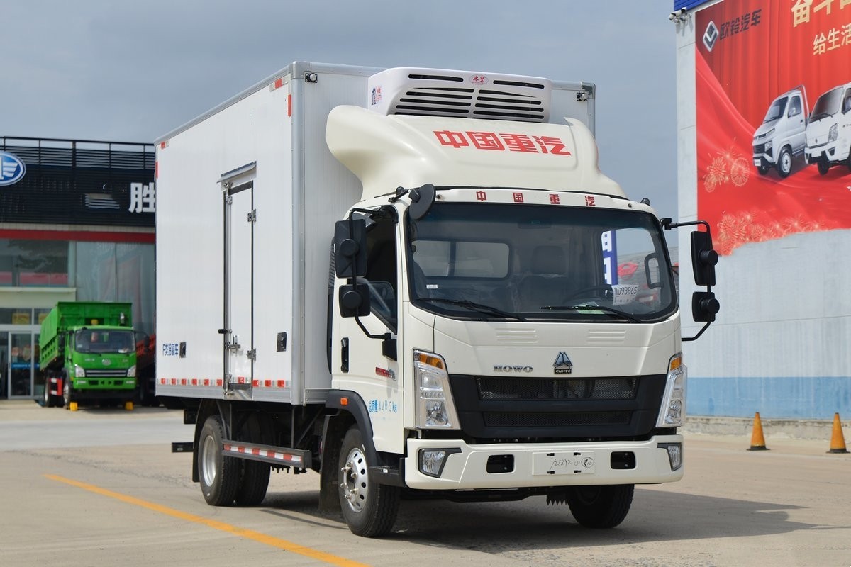 重汽HOWO悍將冷藏車4.1米