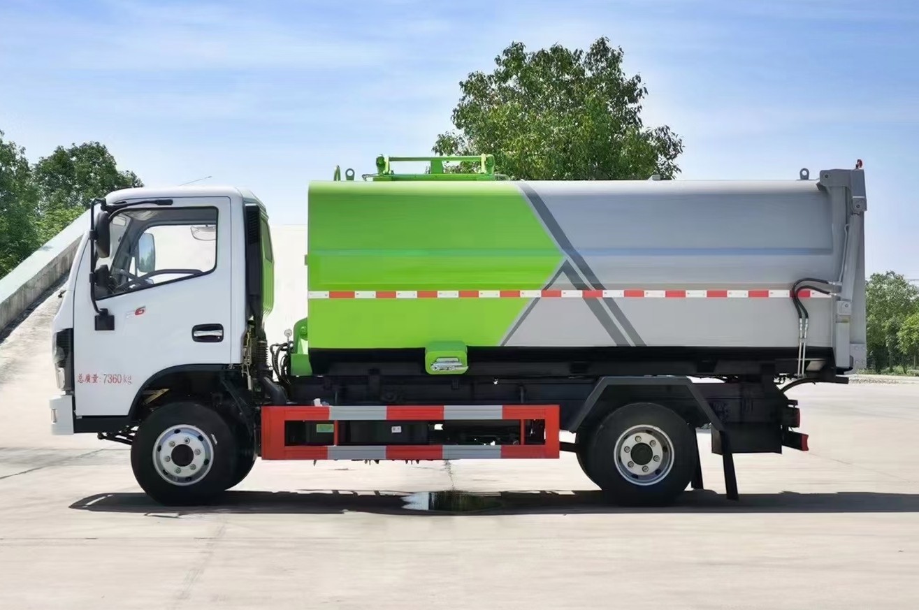東風福瑞卡6方側裝壓縮式垃圾車
