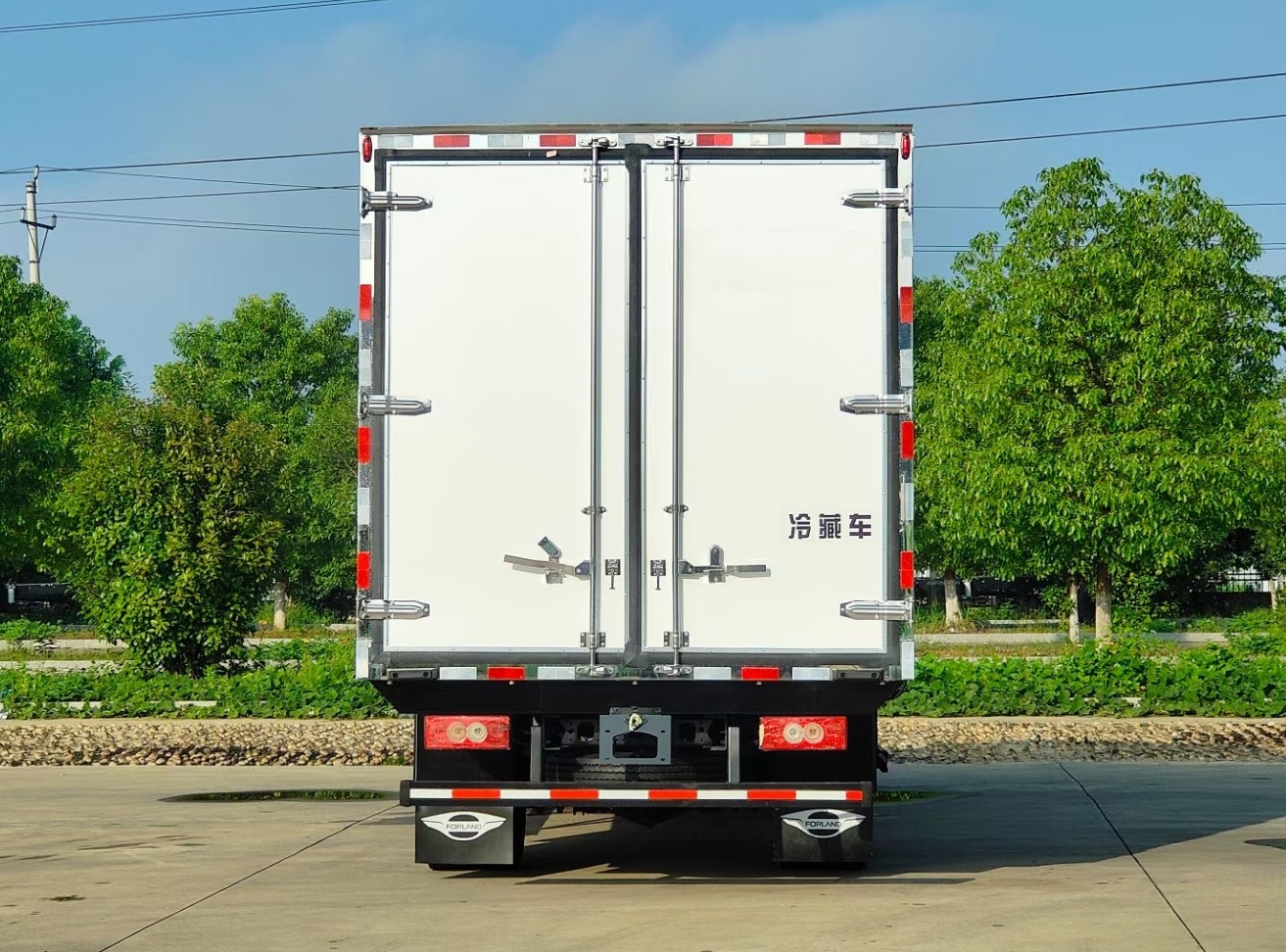 福田時代領(lǐng)航5冷藏車4.08米