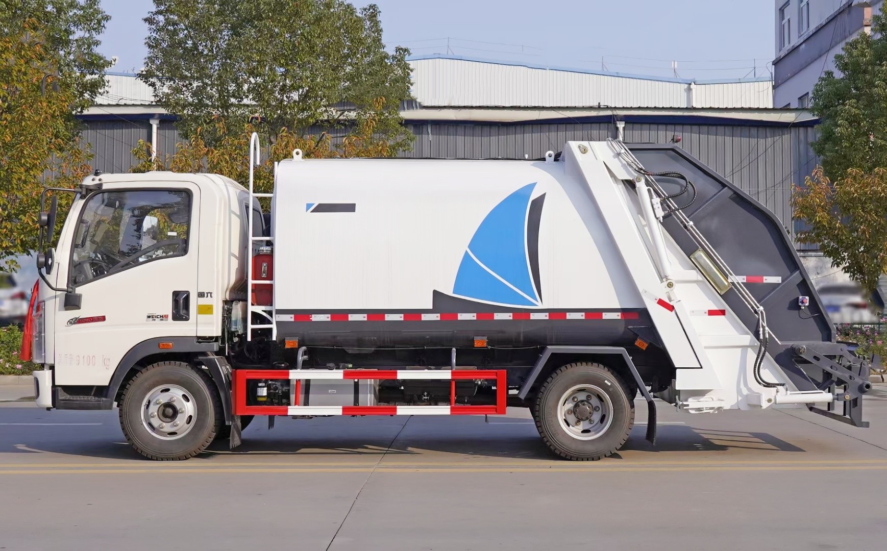 重汽HOWO壓縮式垃圾車6方