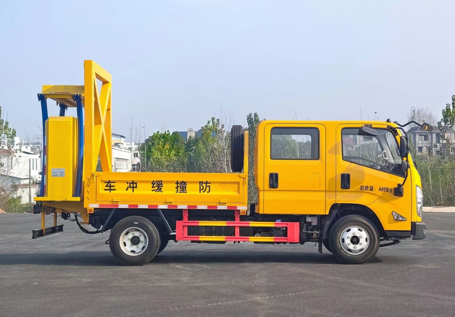 江鈴凱運防撞緩沖車70K