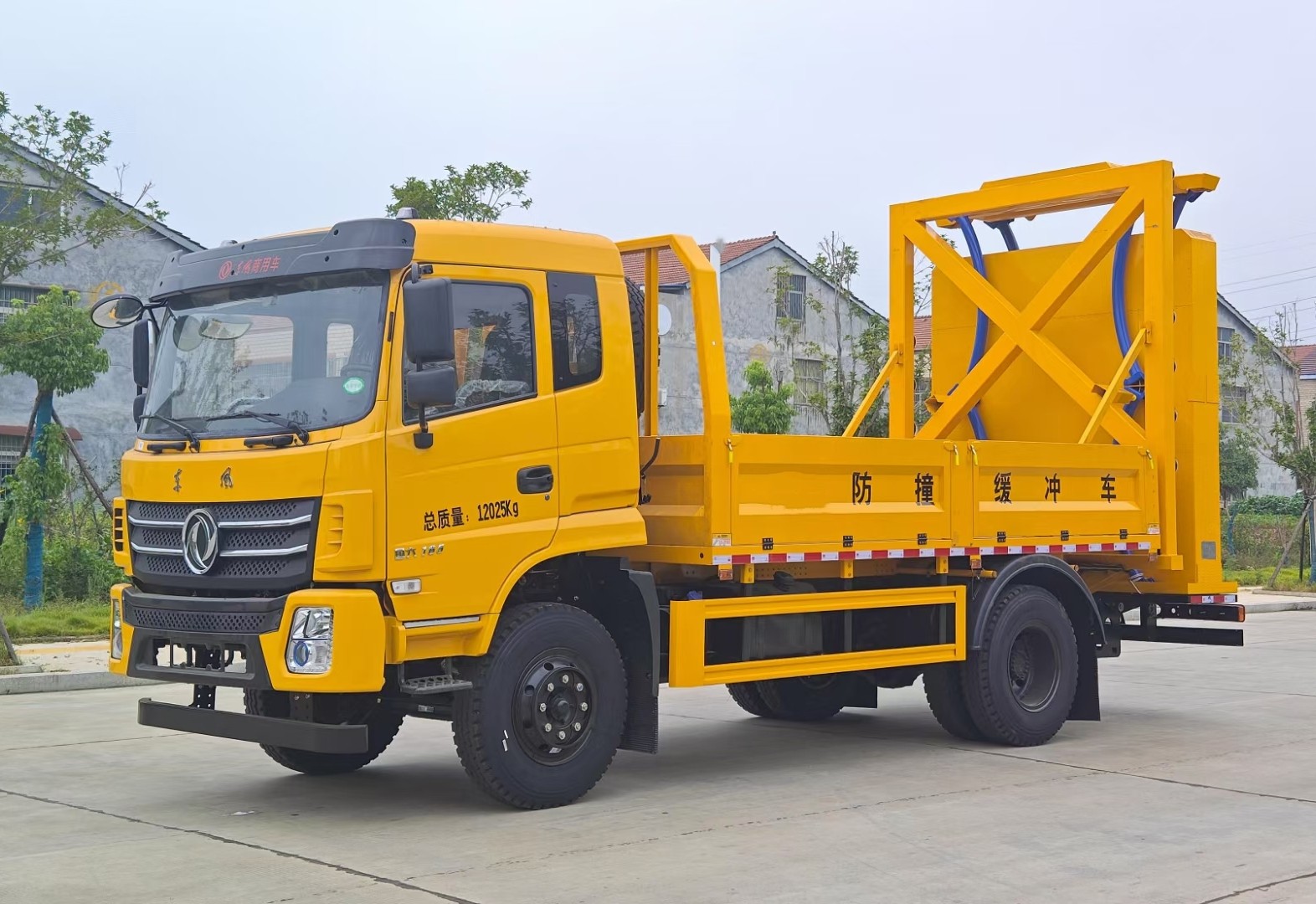 東風專底K6防撞緩沖車100K