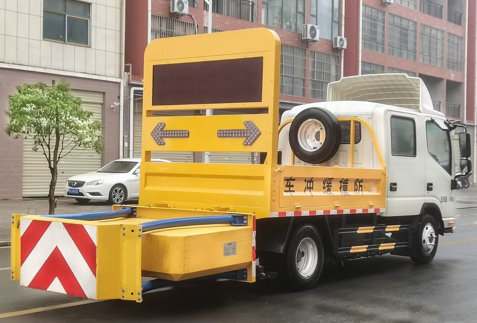 江淮帥鈴防撞緩沖車70K 江淮帥鈴防撞緩沖車70K