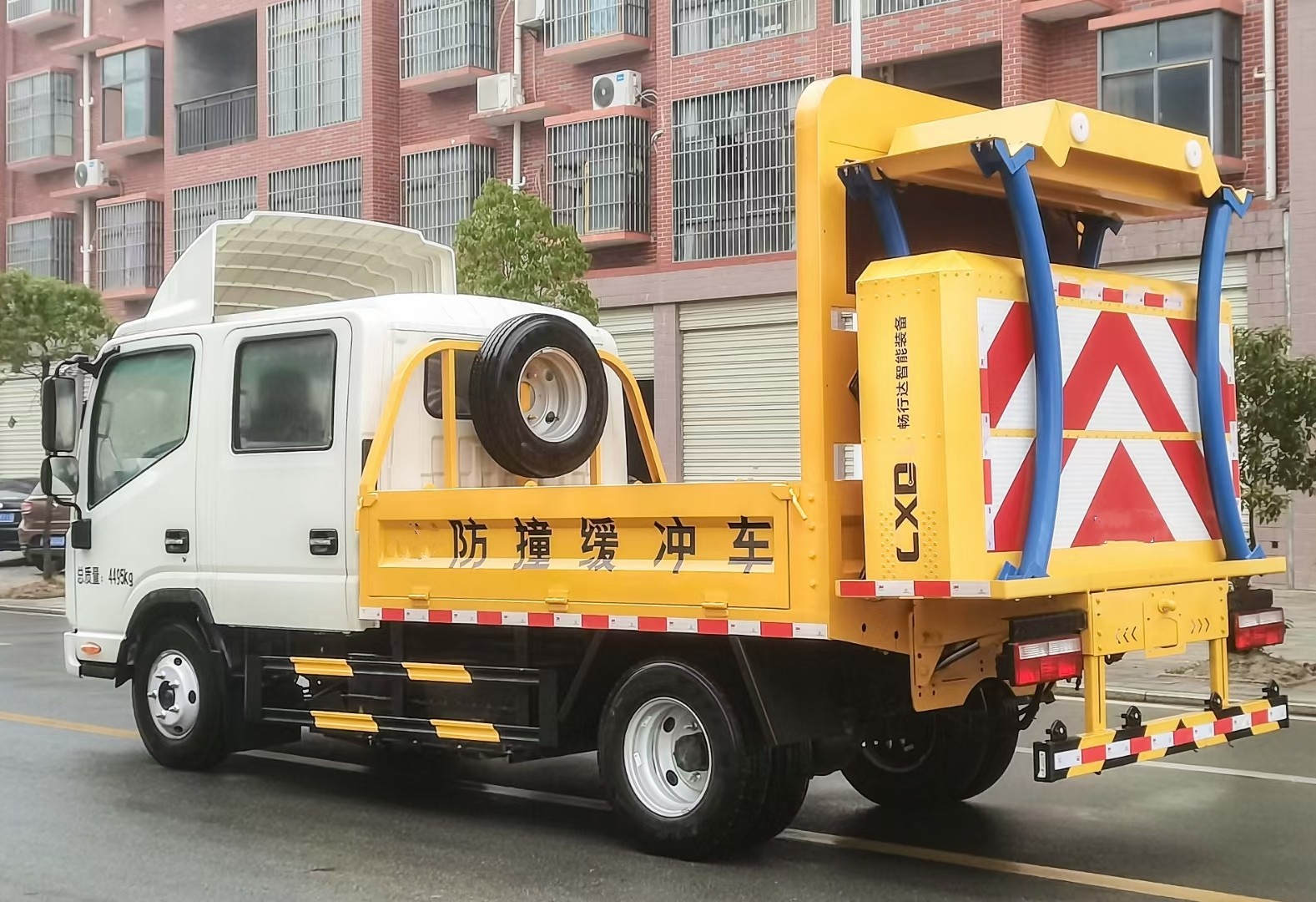 江淮帥鈴防撞緩沖車70K 江淮帥鈴防撞緩沖車70K