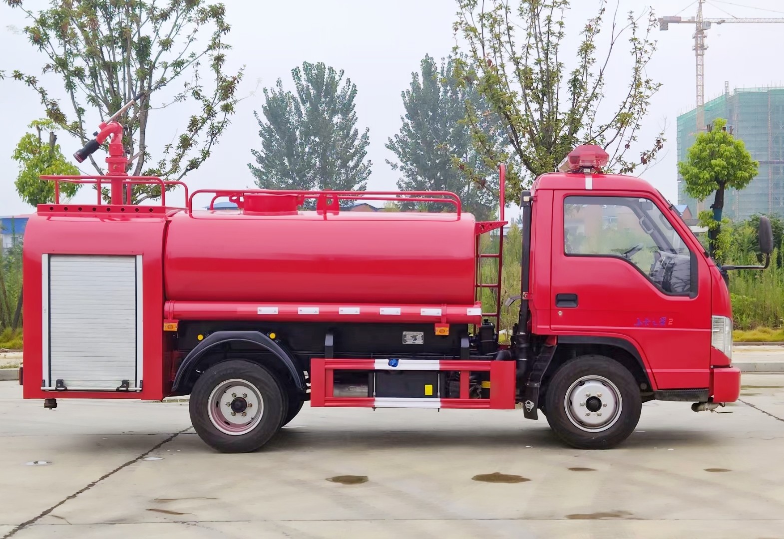 福田小卡之星2消防灑水車(chē) 福田小卡之星2消防灑水車(chē)