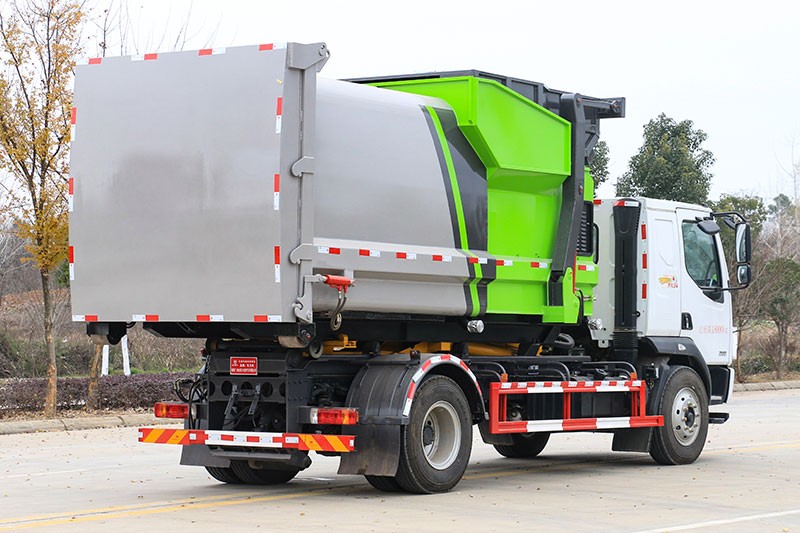 柳汽L3勾臂垃圾車(chē) 12方