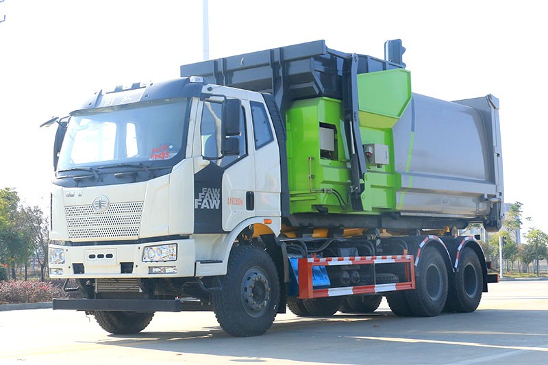 一汽解放J6后雙橋勾臂垃圾車 20噸
