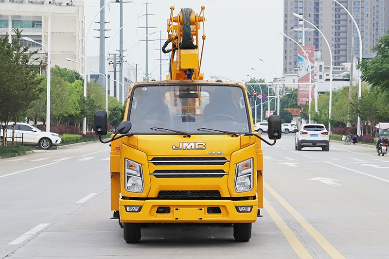 江鈴順達(dá)13.5米高空作業(yè)車